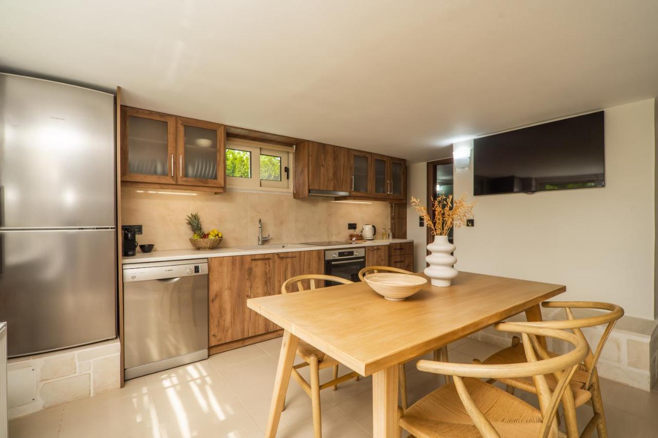 Casa Dei Sogni Apartment Nerokouros ภายนอก รูปภาพ